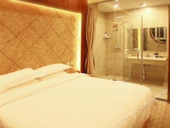 Отель Yihao Business Hotel