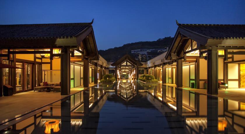 Отель Chongqing Beibei Banyan Tree