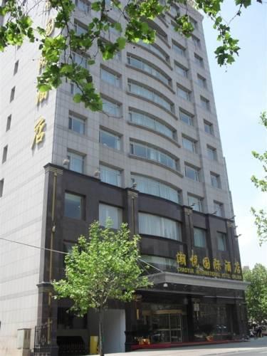 Отель Dalian Chaoyue International Hotel