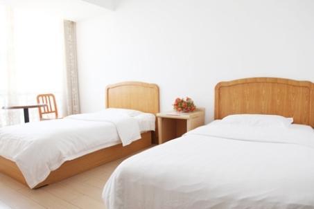 Отель Dalian Honglin Hotel