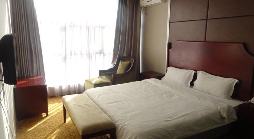 Отель River Business Hotel