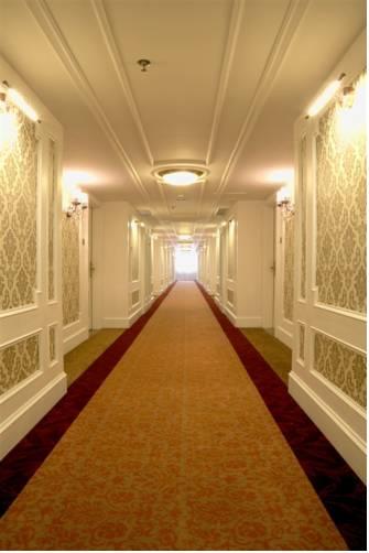Отель Minari Holiday Hotel