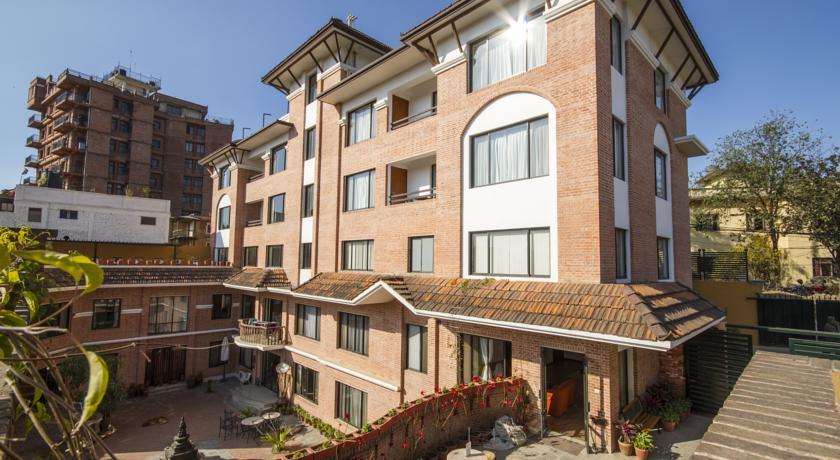 Ambassador Chauni Apartment-Hotel