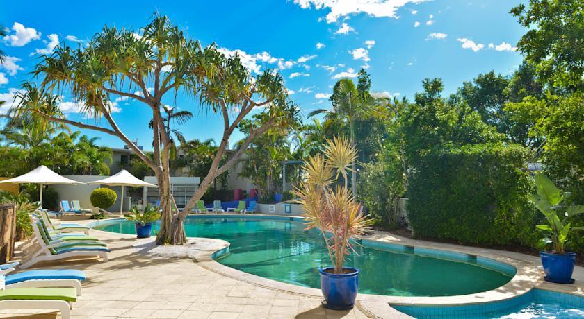 Отель Noosa Blue Resort