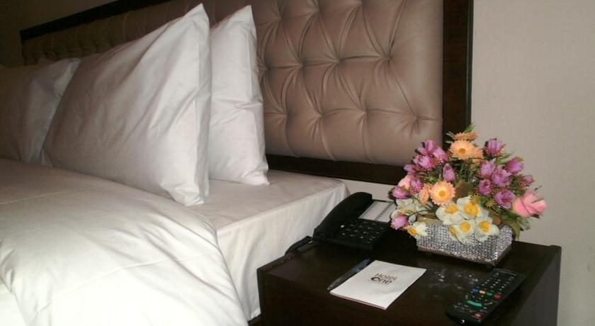 Отель Hotel One Bahawalpur