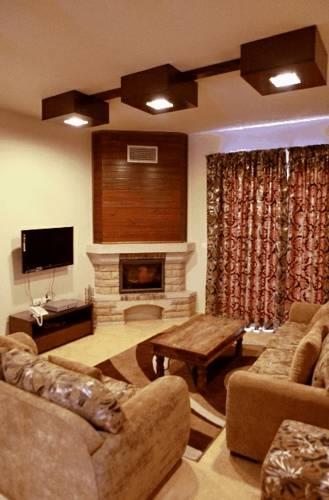 Апартаменты Cedars Palace