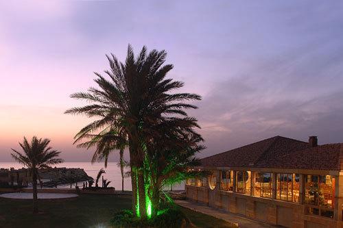 Отель Sawary Beach Hotel