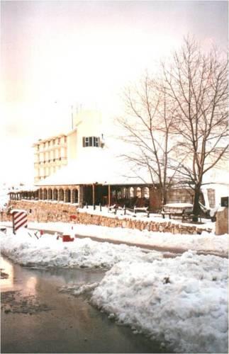 Отель Salameh Hotel