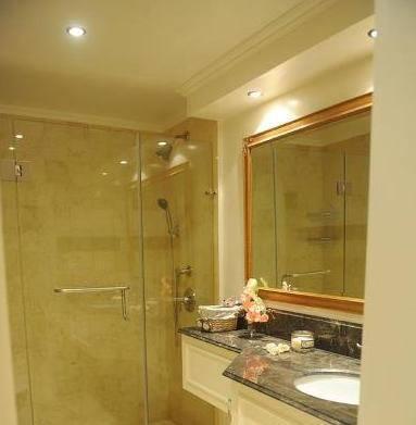 Апартаменты Palazzo Furnished Apartments