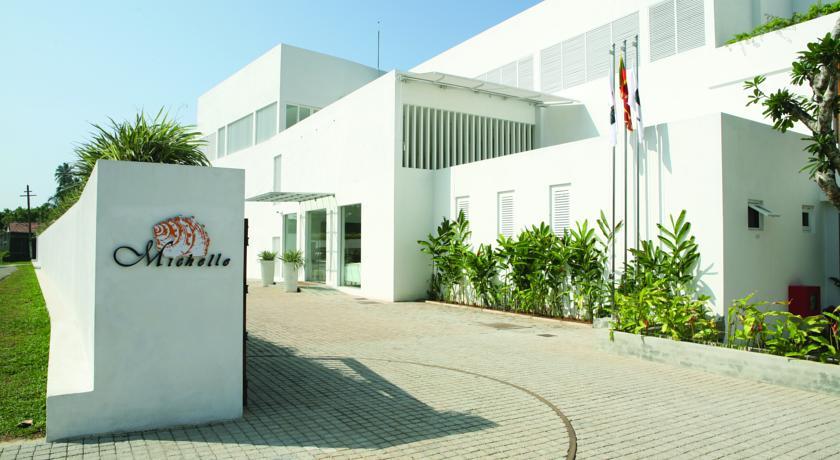 Отель Michelle Boutique Hotel