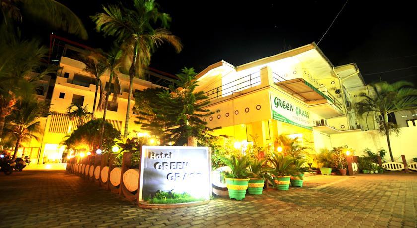 Отель Green Grass Hotel & Restaurant