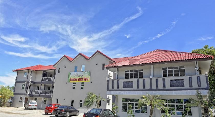 Отель Penarak Bamboo Beach Motel