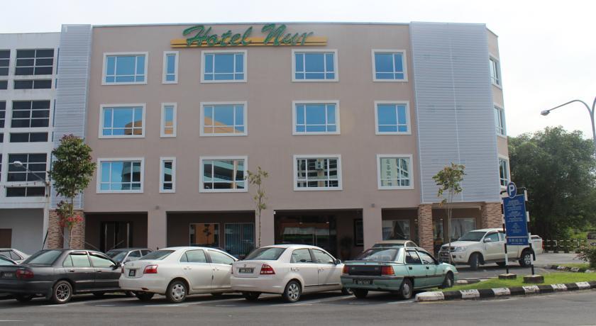 Отель Hotel Nur Miri