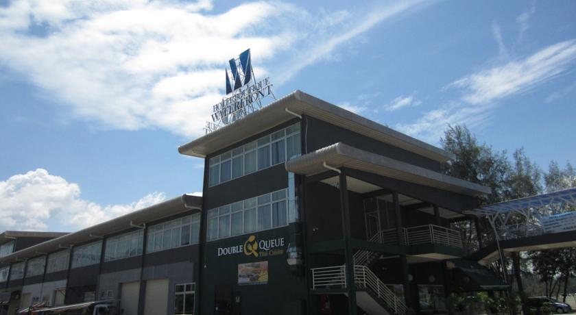Отель WaterFront Boutique Hotel