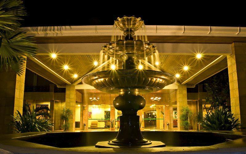 Отель Tiara Labuan Hotel