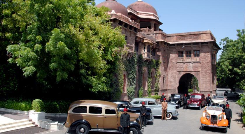 Отель Ajit Bhawan Palace