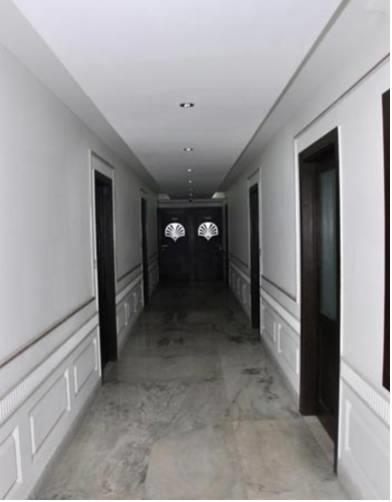 Отель Hotel Grand Ambience