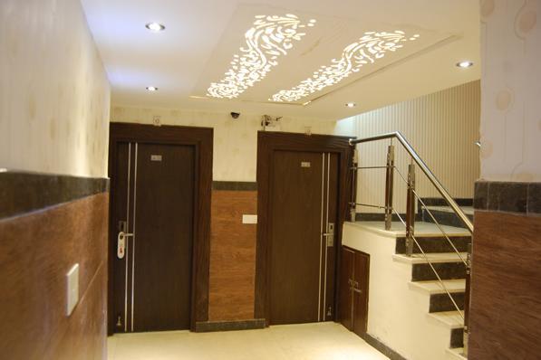 Отель Hotel Diamond Plaza