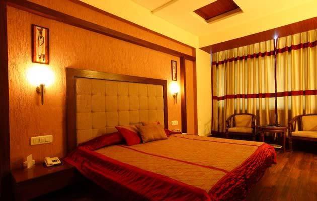 Отель Hotel KLG International
