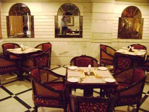 Отель Hotel Park Inn