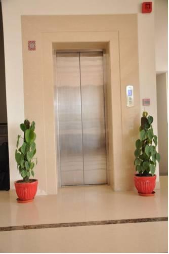 Hotel Azad Square Gurgaon