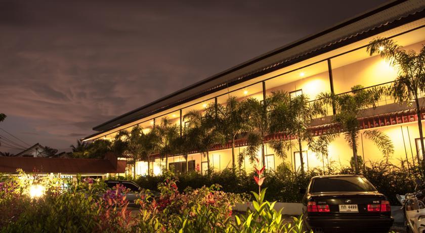 Отель Phuket Airport Inn