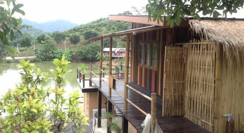 Гостевой дом Lake House @ KHAM