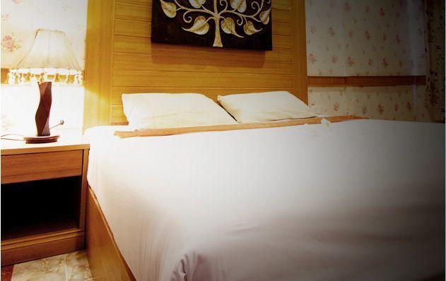 Dream Hotel