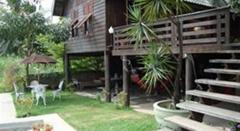 Гостевой дом Ayothaya Riverside House
