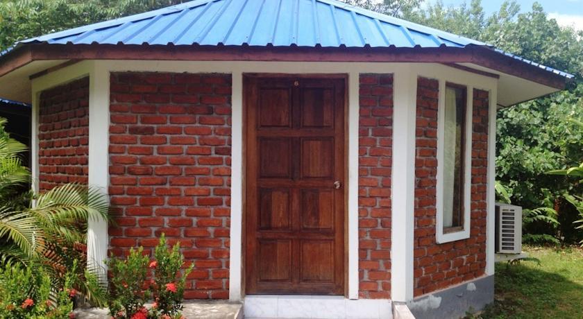 Отель Marina House