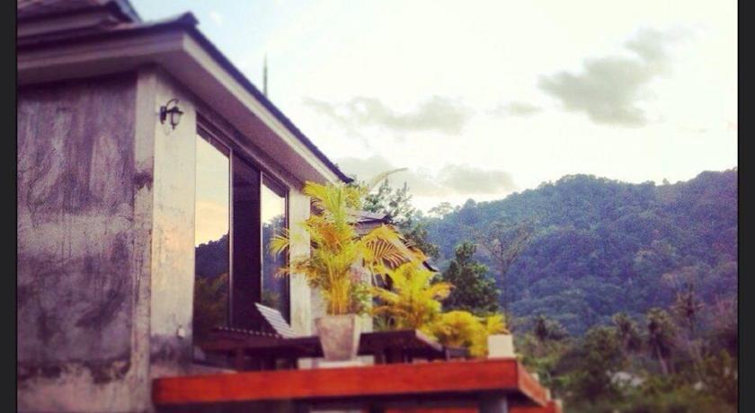Anodard Phuket Resort