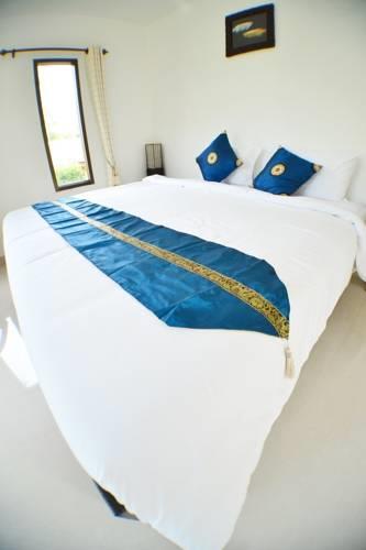 Отель Pranburi Cabana Resort