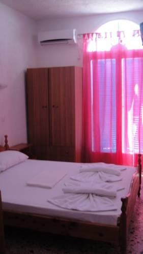 Отель Santa Irini Hotel