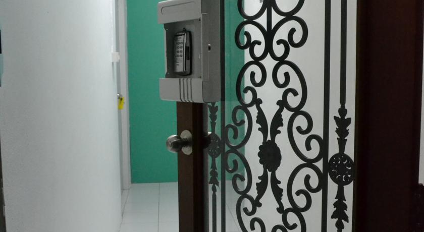 Апартаменты Phuket Art Home