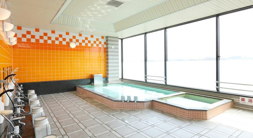 Отель APA Hotel Takamatsu Airport