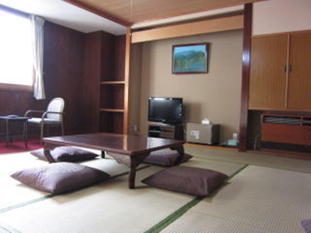 Отель Shiga Riverside Hotel