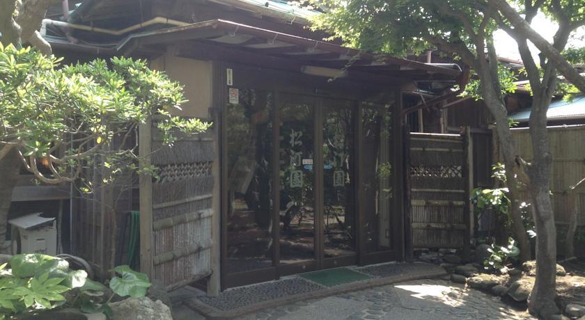 Отель KKR Zushi Shotei-en