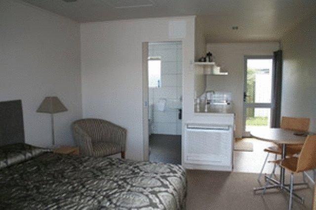 Отель Anchorage Motel Apartments