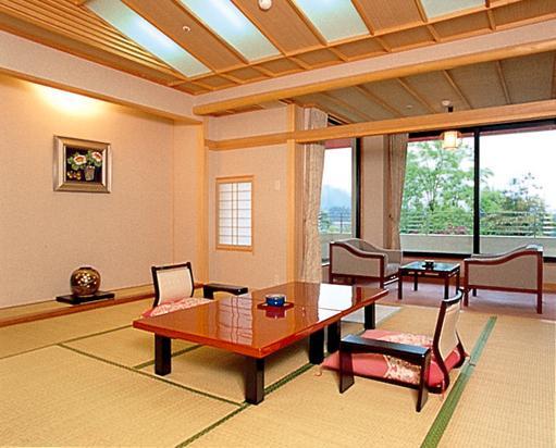 Отель Kinugawa Grand Hotel Yumenotoki