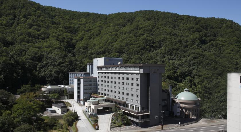Отель Noboribetsu Grand Hotel