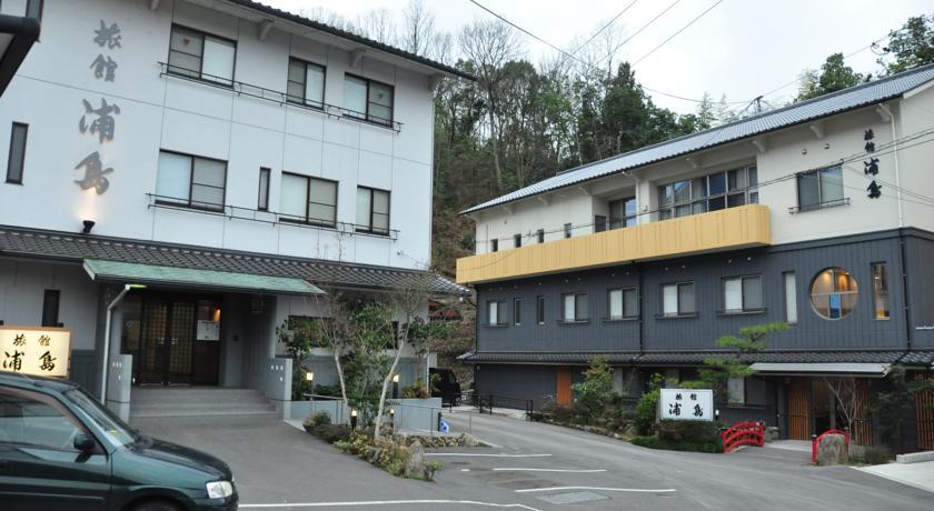 Отель Ryokan Urashima