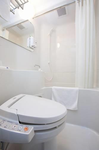 Super Hotel JR Shin-Osaka Higashiguchi