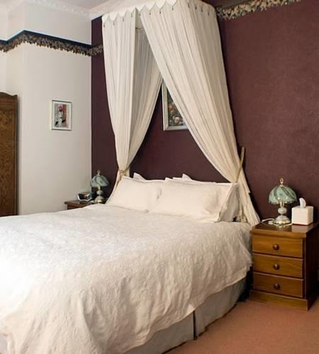 Мини-отель Cathedral Inn
