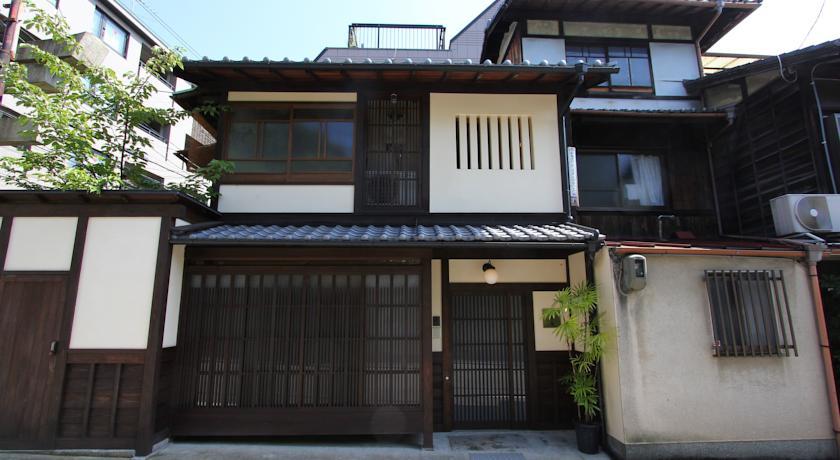 Gion Koyuan
