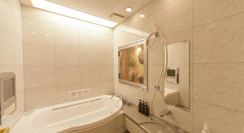 Отель Hotel Fine Biwako I