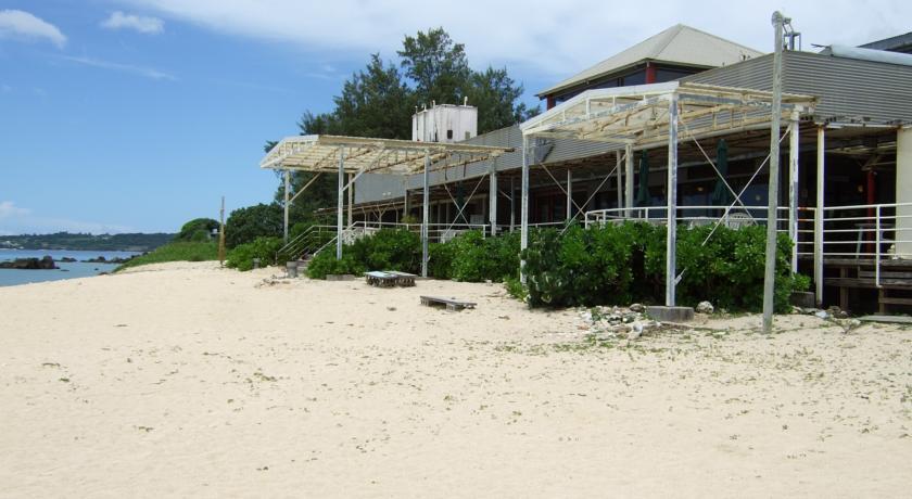 Отель Hotel & Restaurant On the Beach Lue