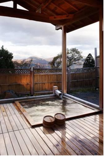 Отель Ryokan Seifuso