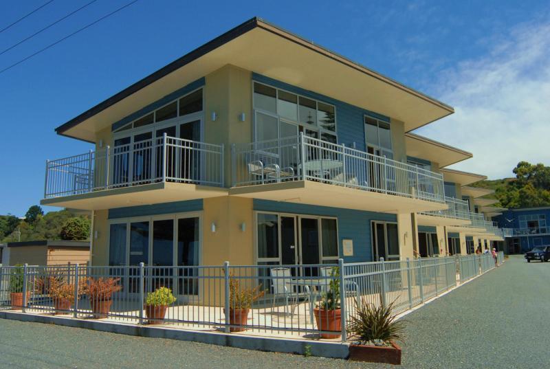 Апартаменты Kaikoura Waterfront Apartments