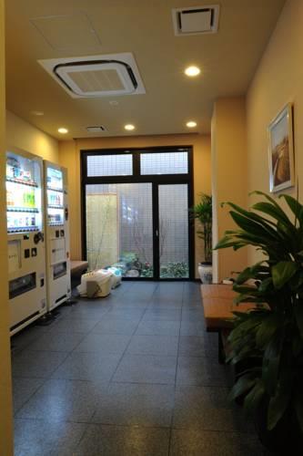 Отель Hotel Route-Inn Iwakiizumi Ekimae
