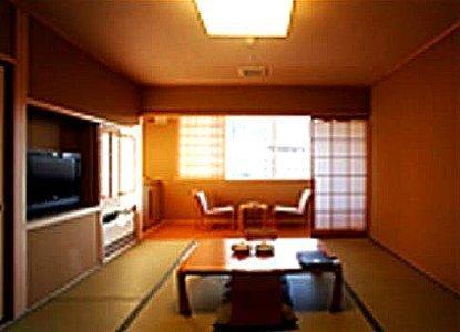 Отель Jozankei Daiichi Hotel Suizantei